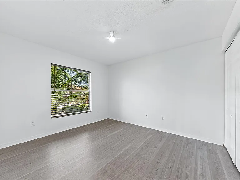 402 Seminole Palms Dr #402 — Photo 23