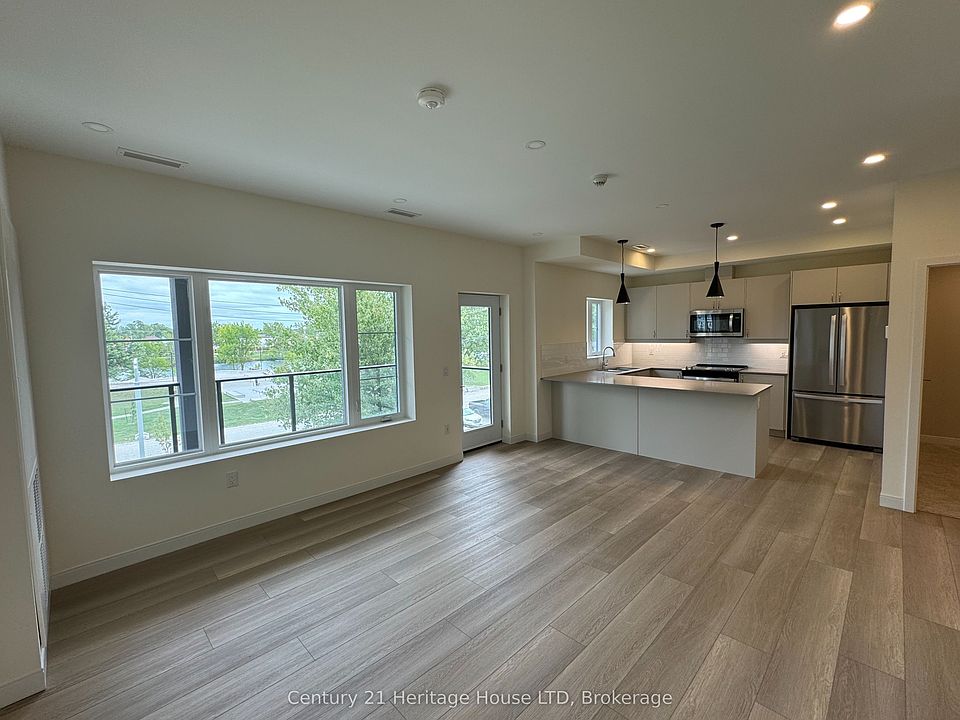 1st image of 119 Lincoln St #304