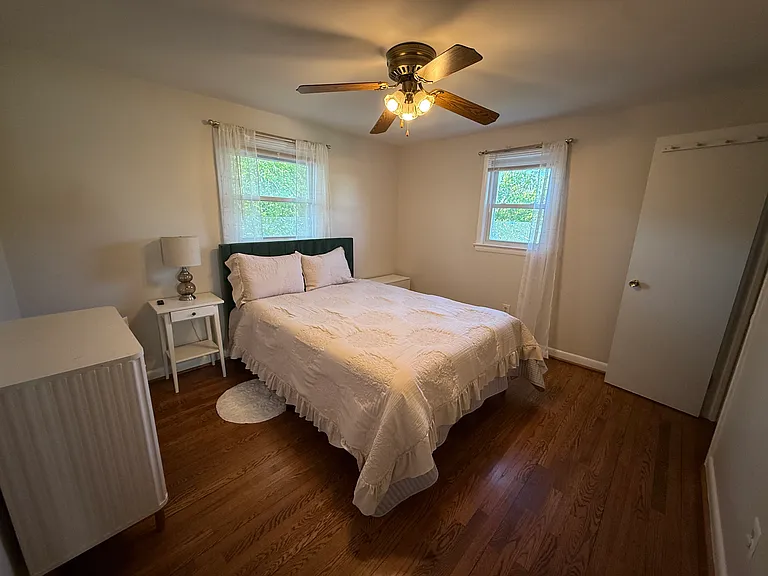 2012 S Lincoln St #2 — Photo 5