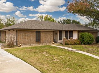 7508 Woodside Hill Ct, Fort Worth, TX 76179
