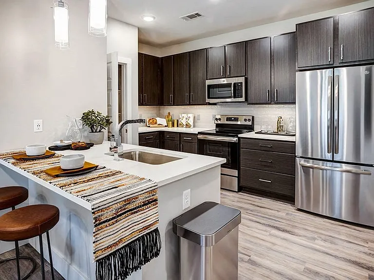 Icon Apartment Homes at Ferguson Farm — Photo 1