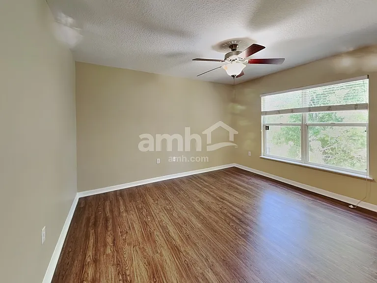 162 Crown Colony Way — Photo 20