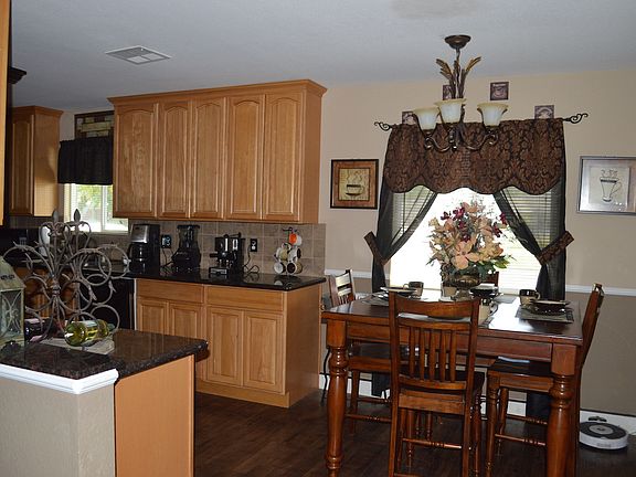 5th image of 5236 Schuyler Dr
