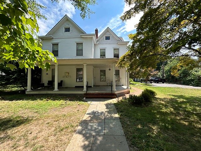 1st image of 66 Church St #C