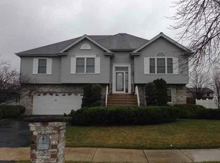 443 Danielle Rd, Matteson, IL 60443