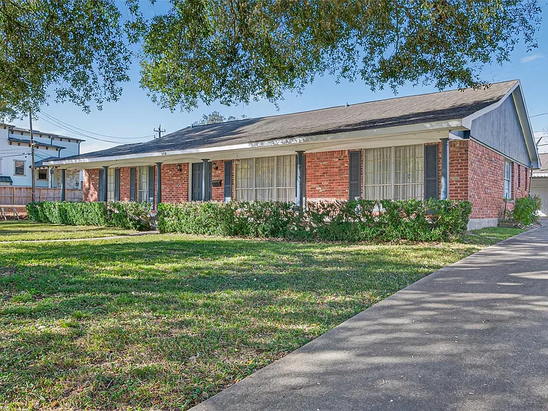 9310 Cliffwood Dr — Photo 3