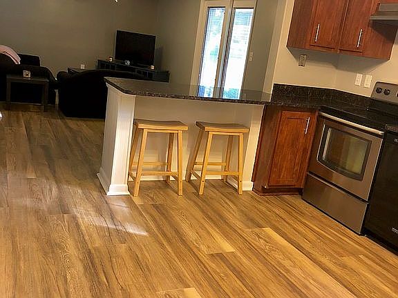 3rd image of 756 Tradewind Dr