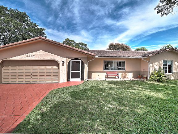 3rd image of 8335 NW 38th Ct