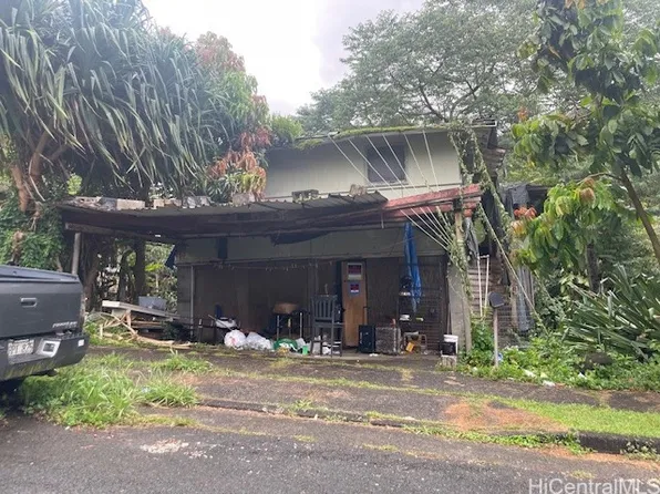 3097 Numana Rd, Honolulu, HI 96819