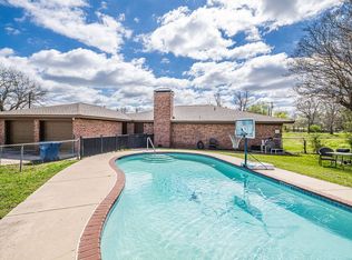 205 E Main St, Cumby, TX 75433