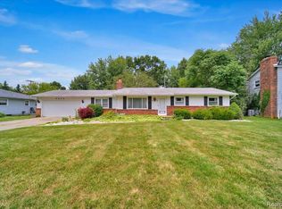 5261 N Georgetown Rd, Grand Blanc, MI 48439