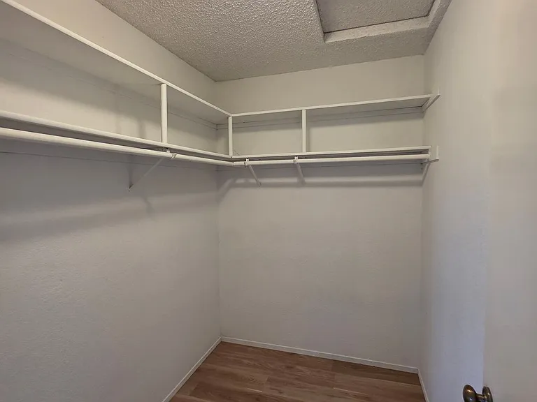 4199 Sequoia Dr — Photo 13