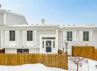 74 Greenway Blvd, Churchville, NY 14428