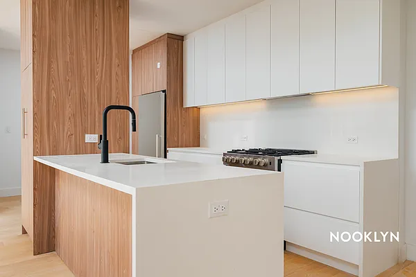 Rented by Nooklyn NYC LLC | media 62
