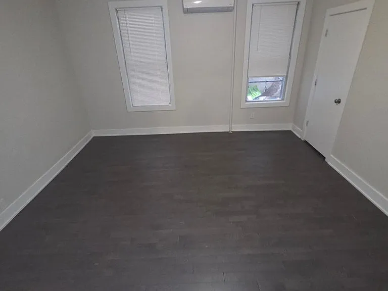 577 Jersey Ave — Photo 5
