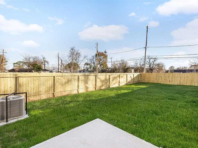 5502 Pershing St #A — Photo 26