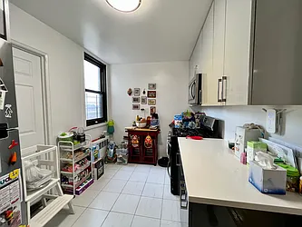 Rented by Nest Seekers International