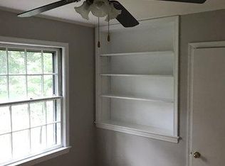 5424 Easton Dr, Springfield, VA 22151