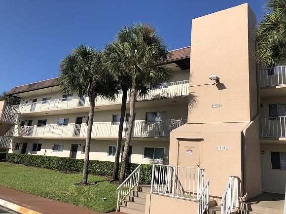 Gulf Winds East F Building