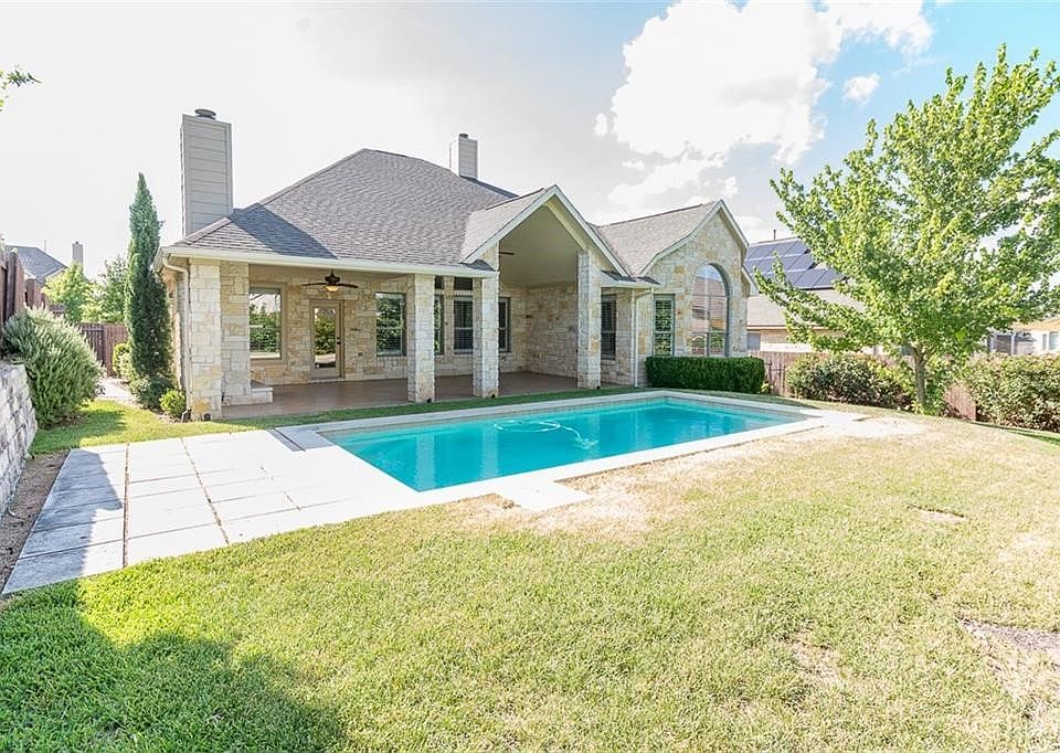 1st image of 5709 Kempson Dr