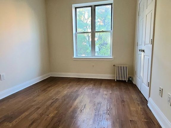 5th image of 504 W 167th St #2H