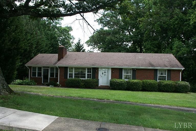 1st image of 1509 Oakwood St