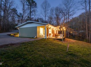 524 Reba Ln, Gatlinburg, TN 37738