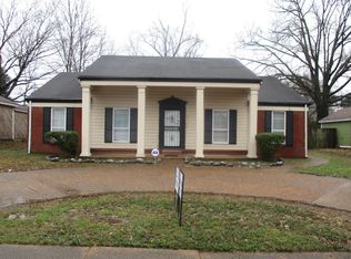 4330 Crescent Park Dr, Memphis, TN 38141
