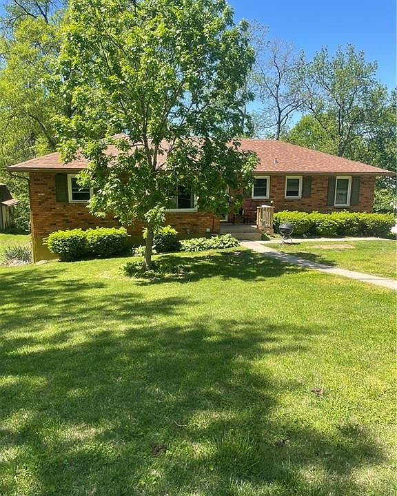 1st image of 1212 Lake Rd