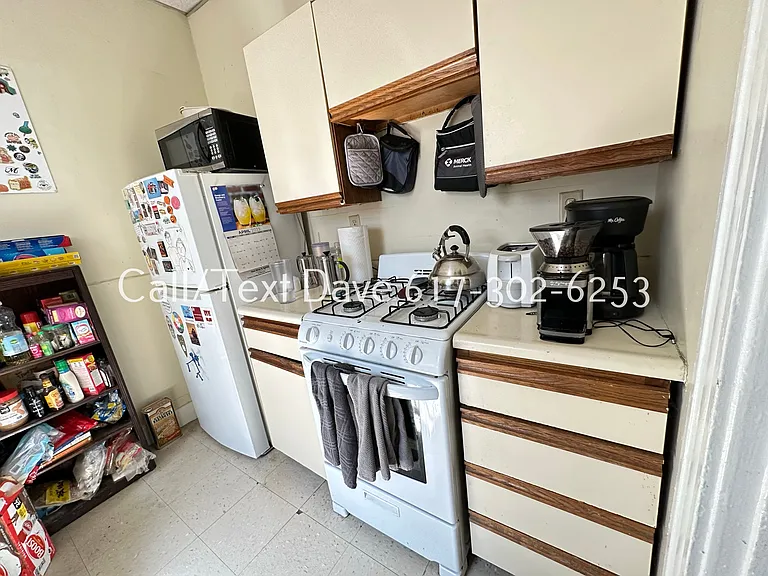 161 Kelton St #17 — Photo 4