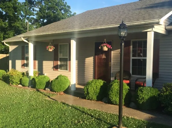 50 Joshua Cir, Dyersburg, TN 38024