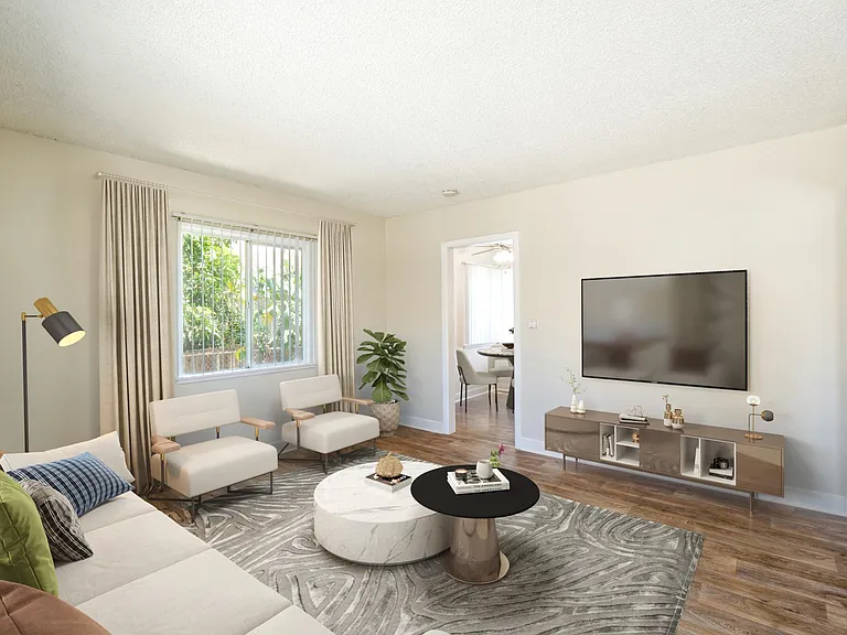 Los Angeles Street Apartments — Photo 9