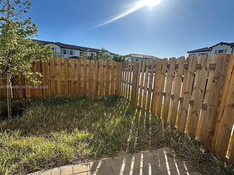 2616 SE 28th Dr — Photo 14