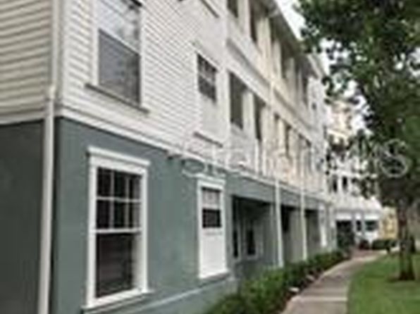 593 Campus St #593