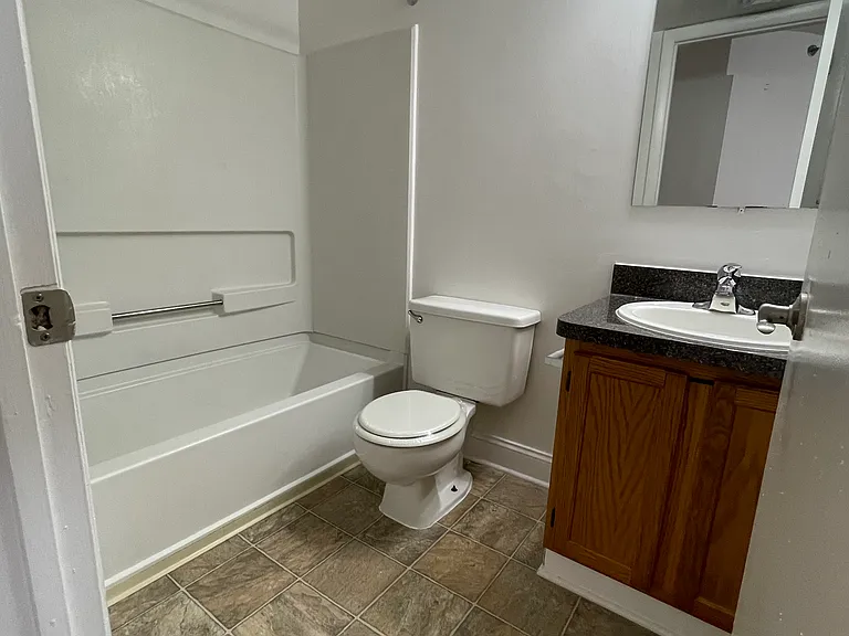 Arbor Pointe Apartments — Photo 39