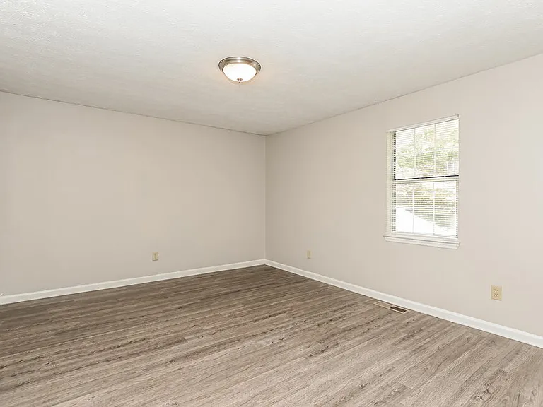 1268 Brandl Dr SW — Photo 14