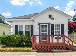 195 Elmore Ave, Woonsocket, RI 02895