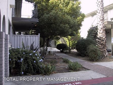 4th image of 1335 W Campbell Ave APT 12