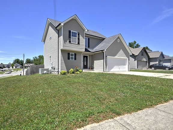 3rd image of 534 Magnolia Dr