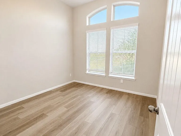 10519 Bright Cloud Dr — Photo 18