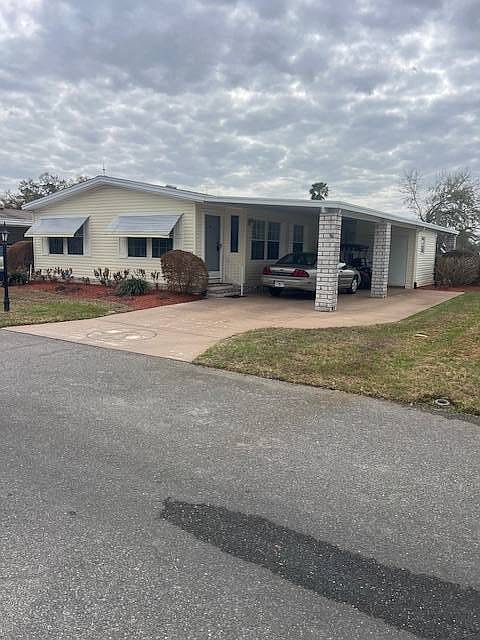 224 Golf View Dr