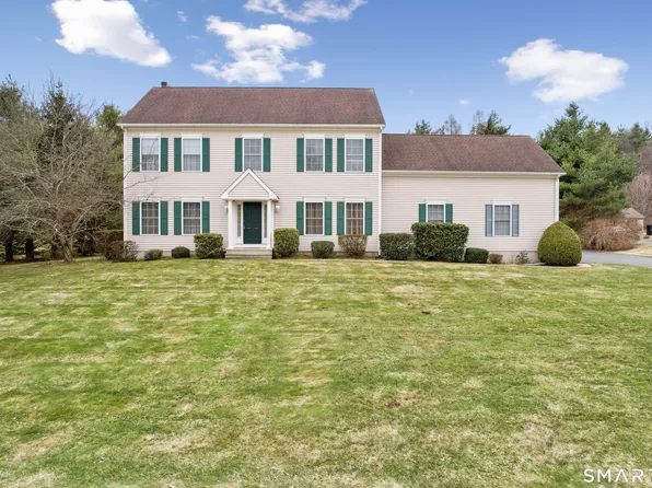 11 Nature Trail, Hamden, CT 06518