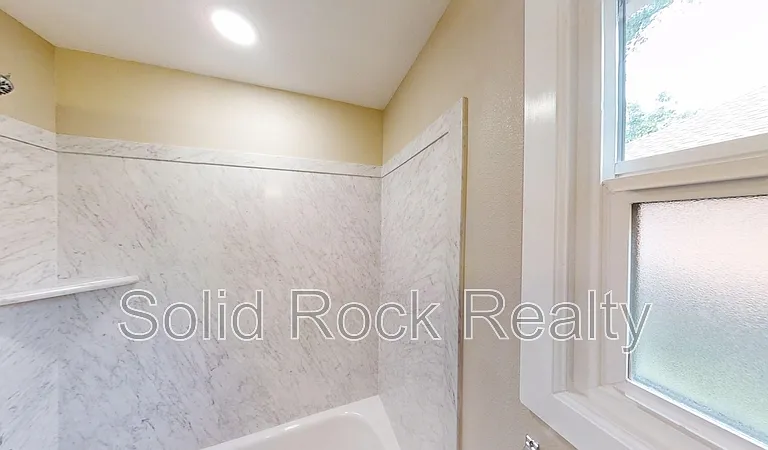 2413 E Saint Vrain St #101 — Photo 6