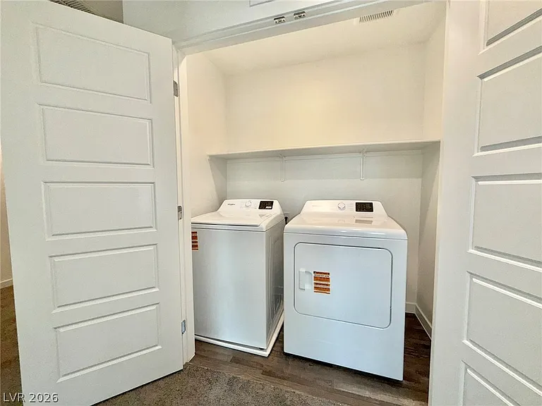 913 Rosy Starling St — Photo 19