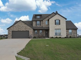 116 Spanish Moss Trl, Rhome, TX 76078