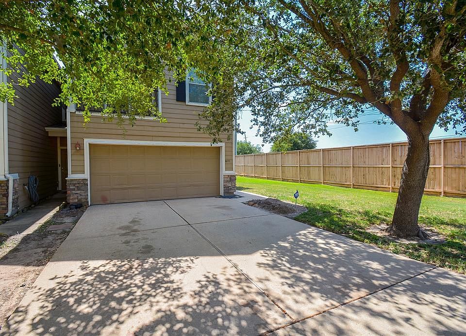 1st image of 6171 Yorktown Meadow Ln