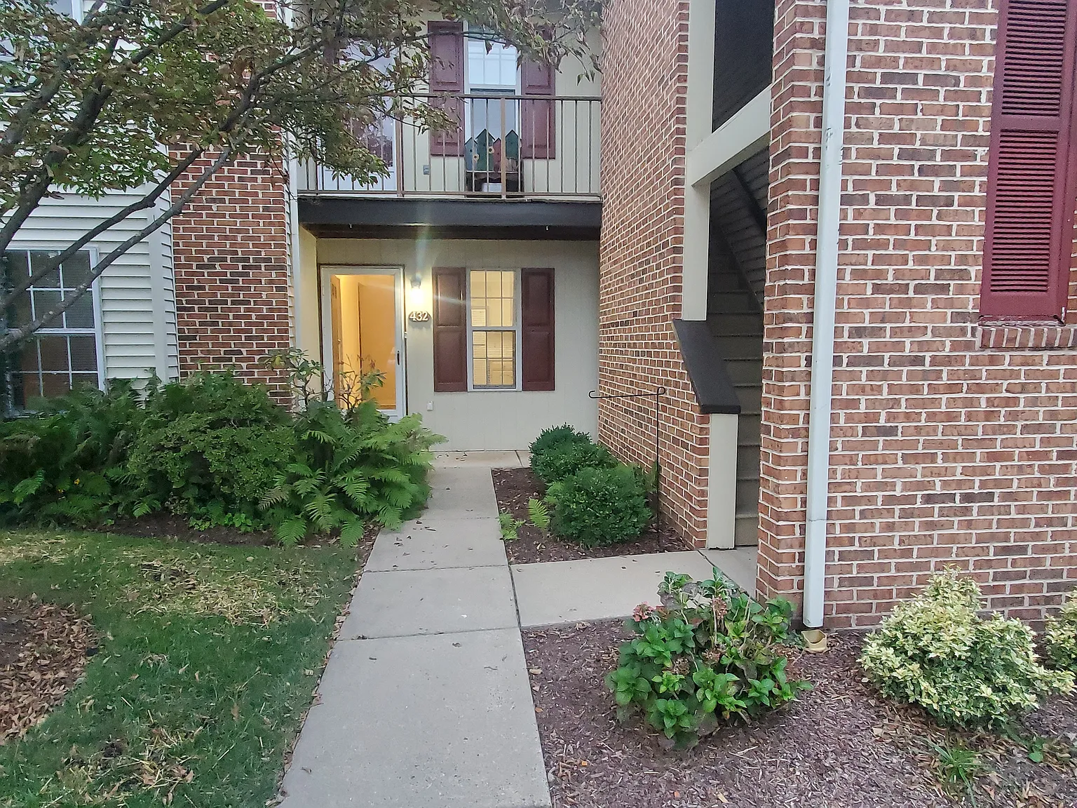 2 bed, 928 sqft, $2,250 — Photo 1