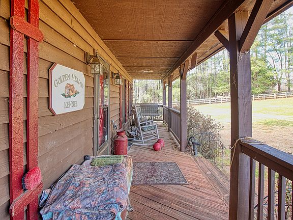 5th image of 749 High Meadows Dr