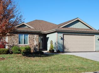 5612 Firethorne Dr, Bay City, MI