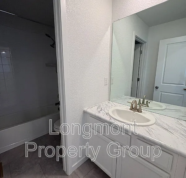 1648 Drake Aly — Photo 11